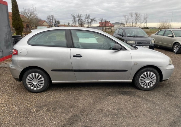 Seat Ibiza cena 4500 przebieg: 240000, rok produkcji 2003 z Leszno małe 46